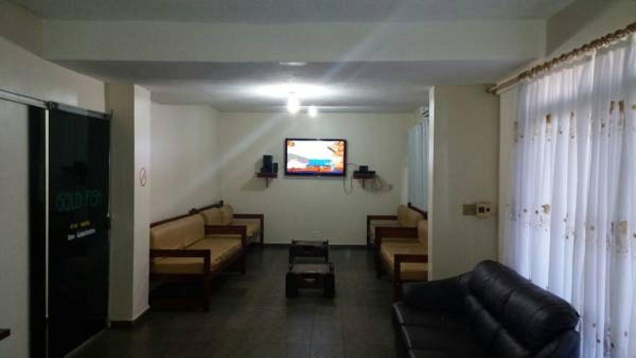 Candeias Hotel Gold Fish Корумба Екстериор снимка